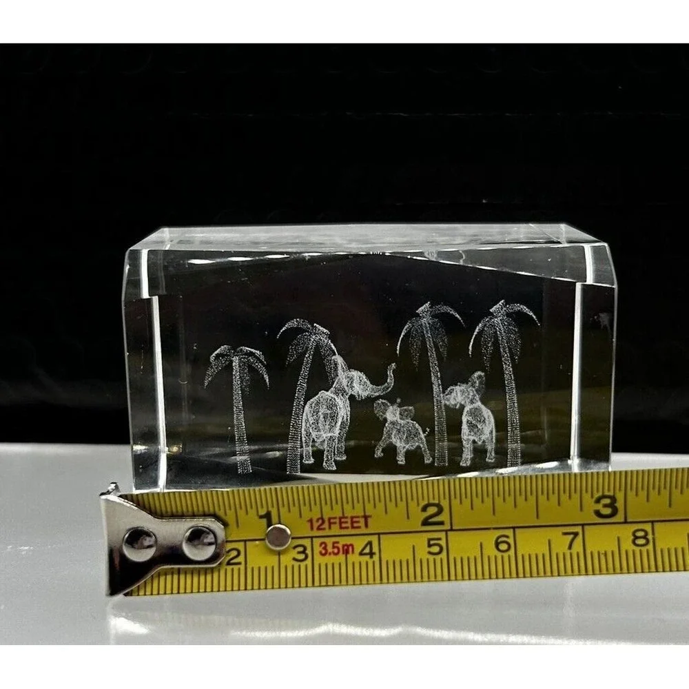 Optical Crystal Elephant Safari Scene Laser Etched‎ Paperweight Desk Decor